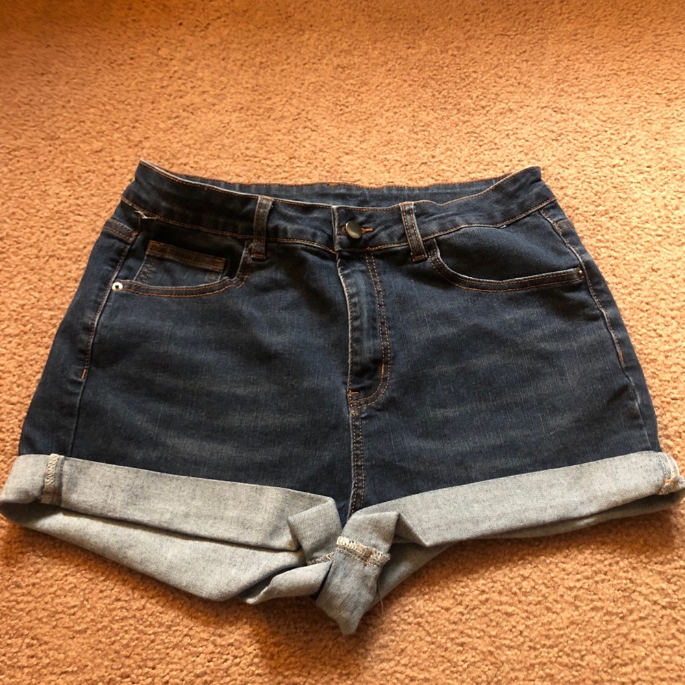 Cuffed Shein Shorts 1X